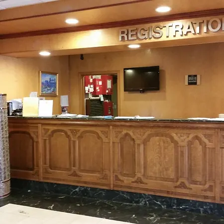 University Hotel And Suites-3